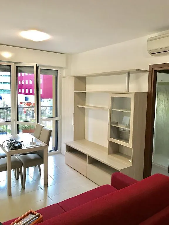 Politecnico Chique Apartment Μιλάνο 0*,